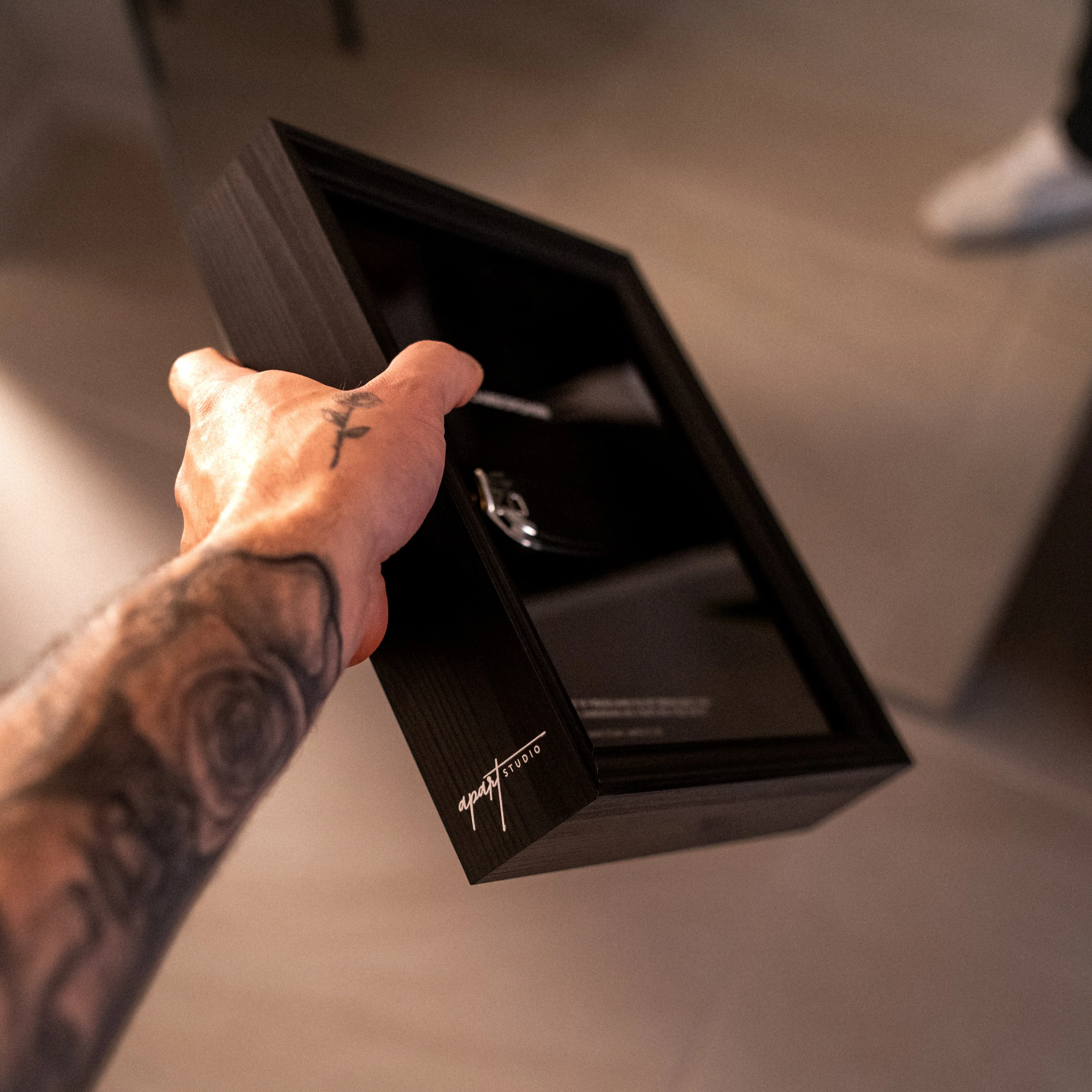 Need Loot For Lamborghini Frame - Image 6